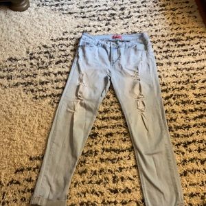 Women’s size 13 Wax Jeans